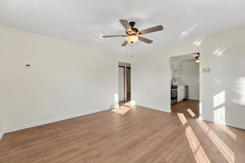 215 Dunbar DRIVE — photo 7