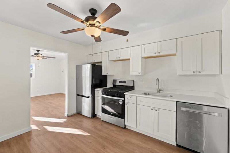 215 Dunbar DRIVE — photo 8