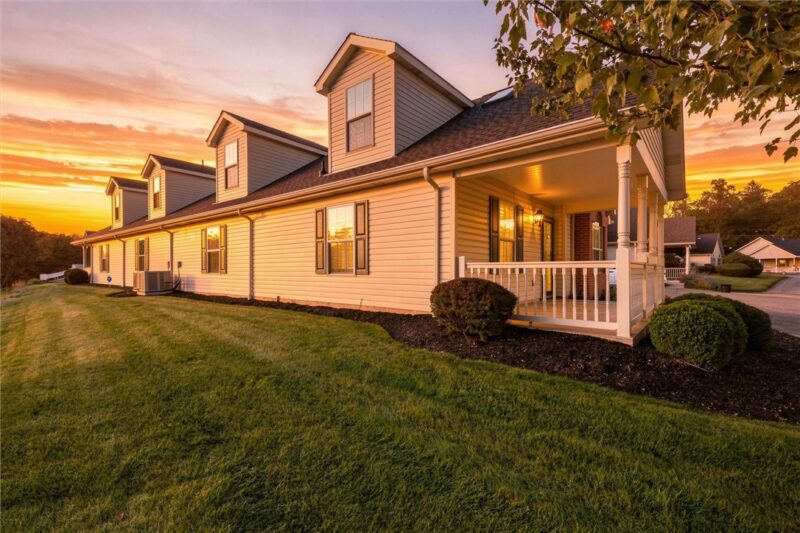355 Allandale Dr — photo 4