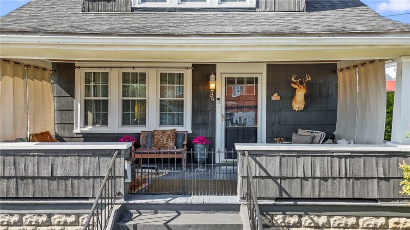 439 Franklin Ave — photo 3
