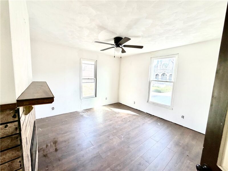118-120 S Carnegie Ave — photo 8