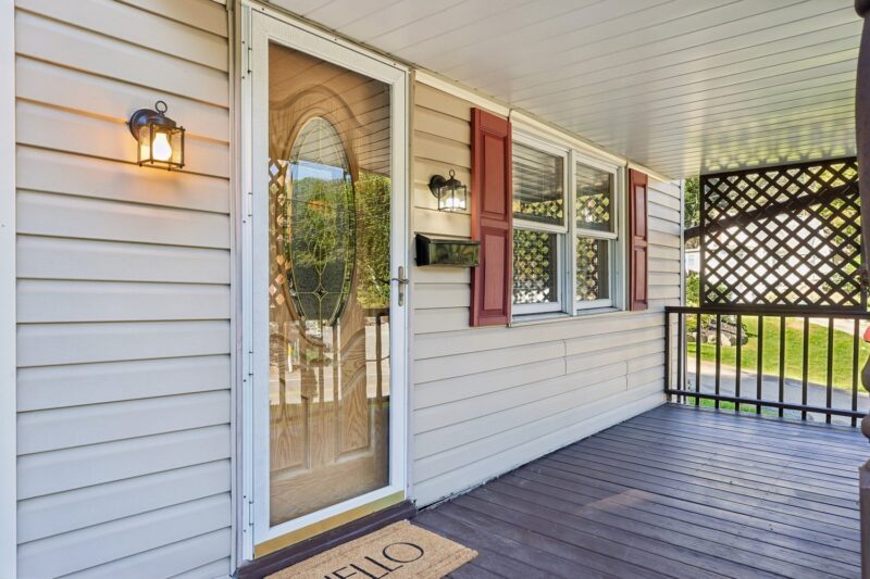 225 Camp Horne ROAD — photo 3