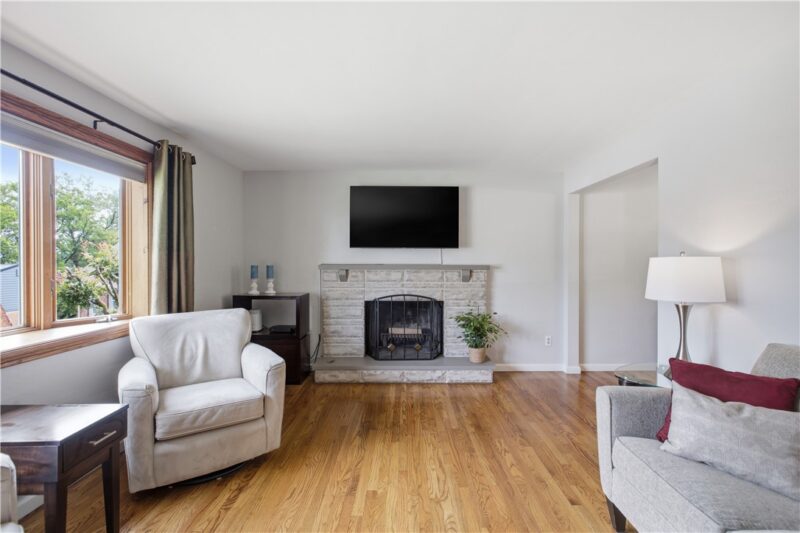 118 Kinross Ln — photo 8