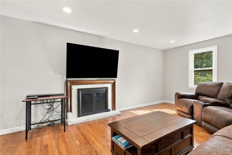 108 Hamilton Street — photo 7