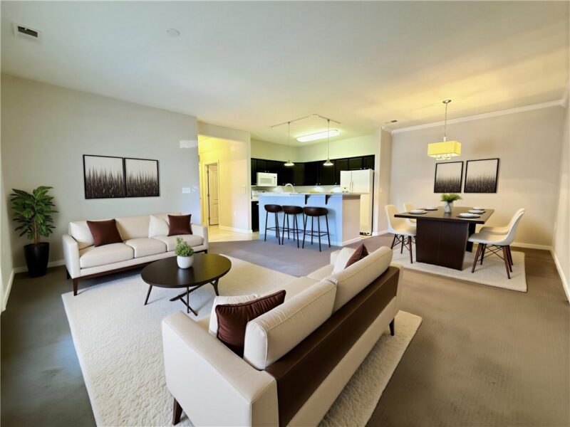 250 Hidden Ridge Ct 103 — photo 2