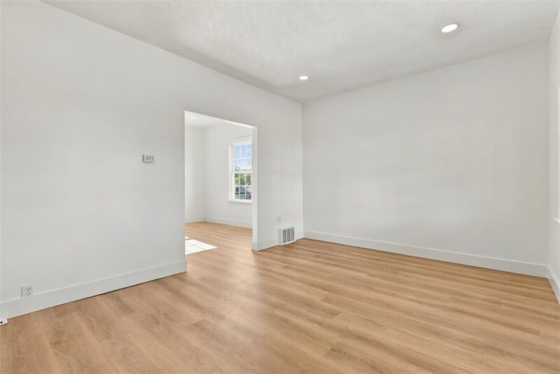 502 Giffin Ave — photo 6