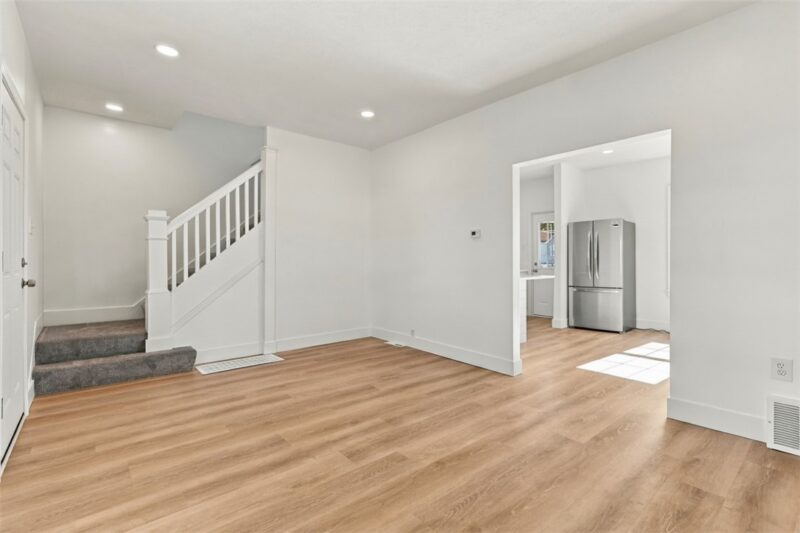 502 Giffin Ave — photo 8
