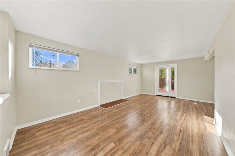 332 Bryant Dr — photo 6