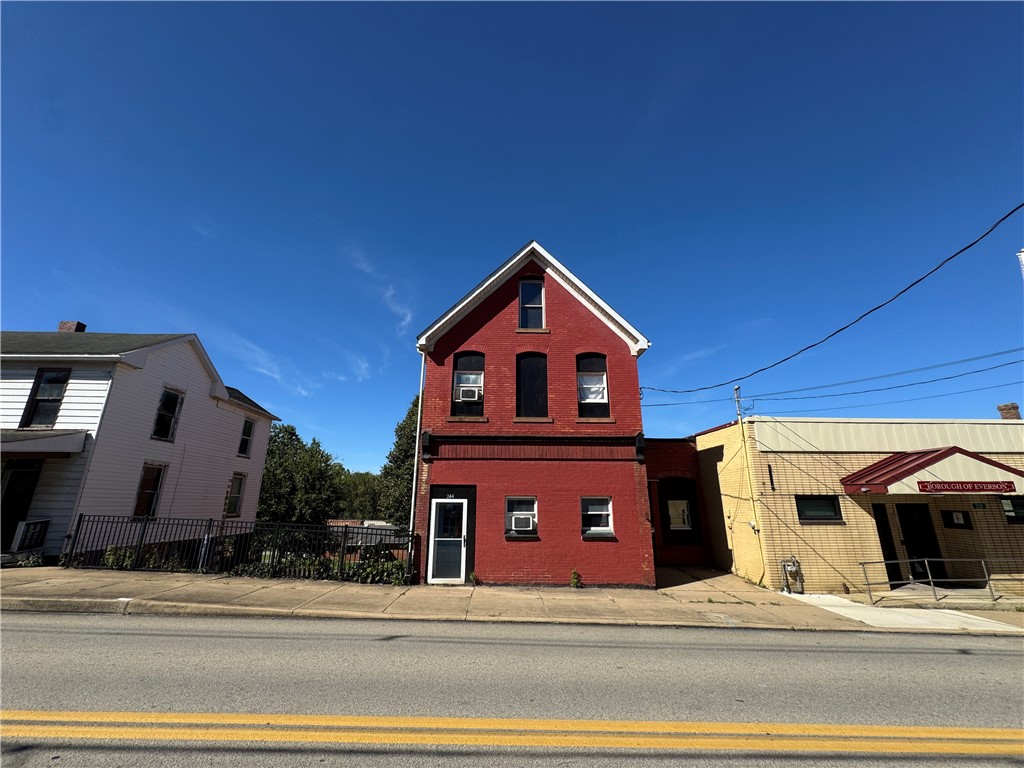 244-246 Brown Street — photo 1