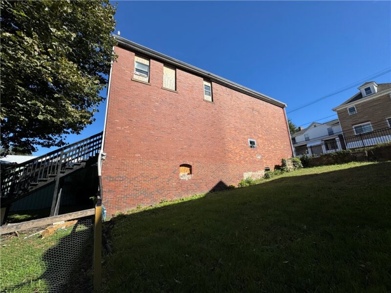 244-246 Brown Street — photo 4