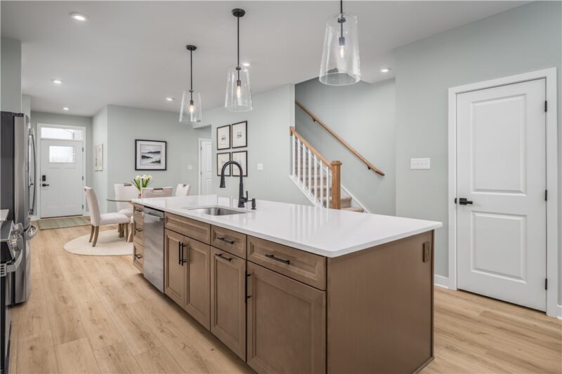 160 Olivia Drive — photo 8
