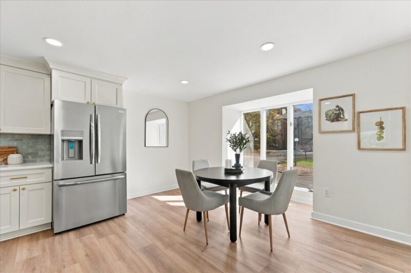 213 Pine Court — photo 3