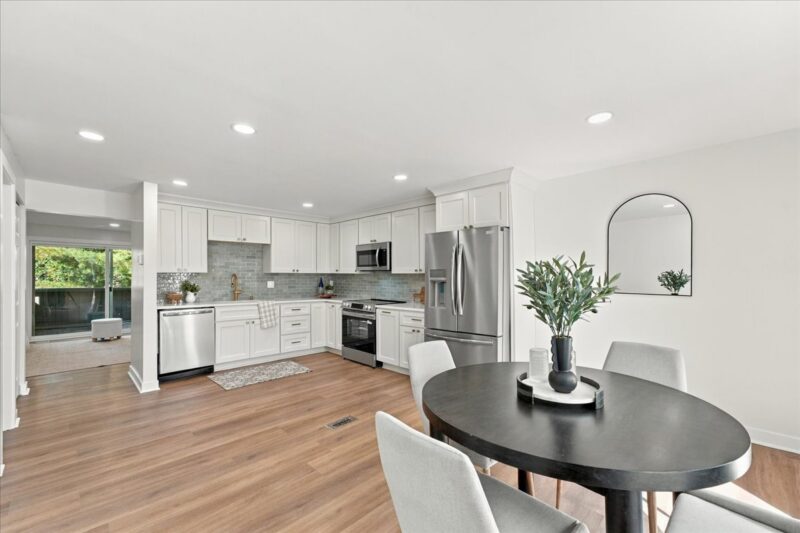 213 Pine Court — photo 5