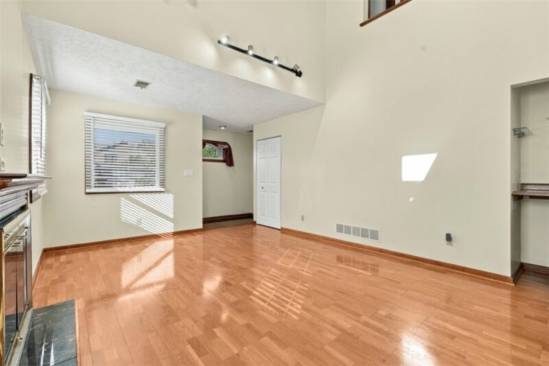 308 Lamplighter Circle — photo 6