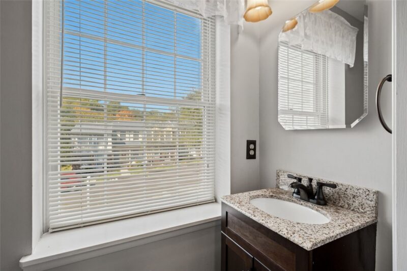 106 Shadowlawn — photo 8