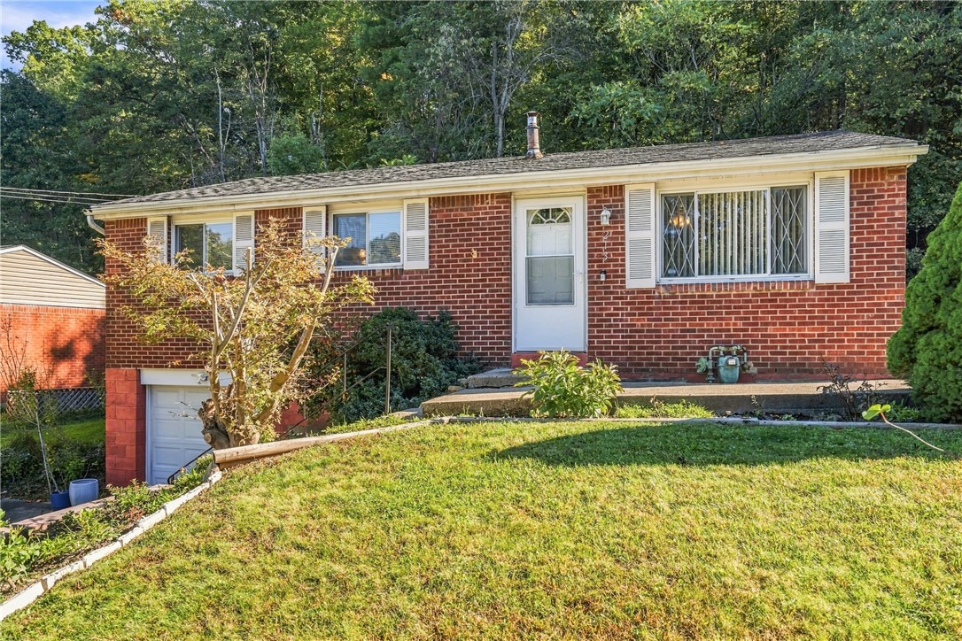 213 Alpine Village Dr — photo 1
