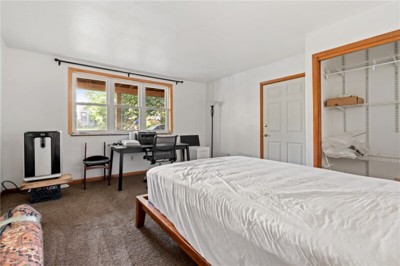 533 S Winebiddle St — photo 8