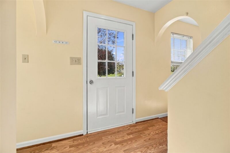 503 Stirrup Drive — photo 3