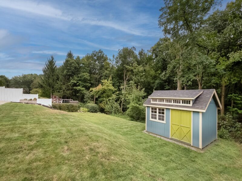 450 Amherst AVENUE — photo 4