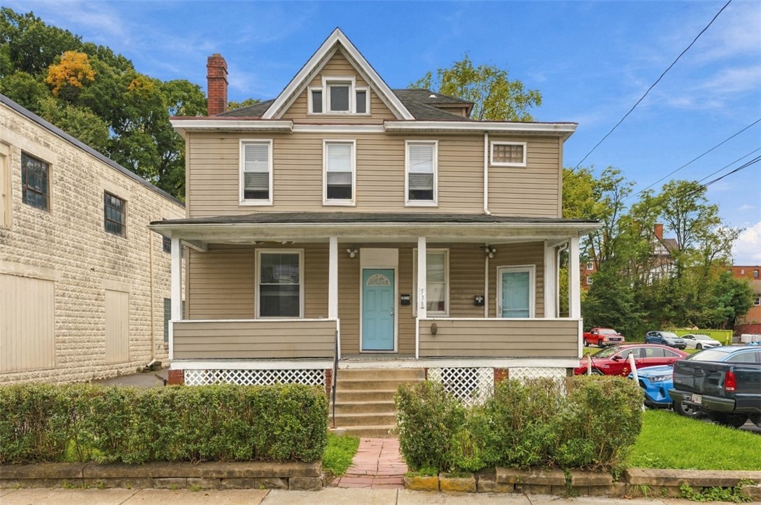 538 Baldwin St — photo 1