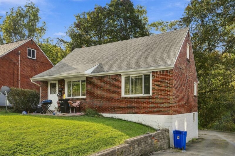 201 Key Dr — photo 2