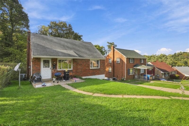 201 Key Dr — photo 6