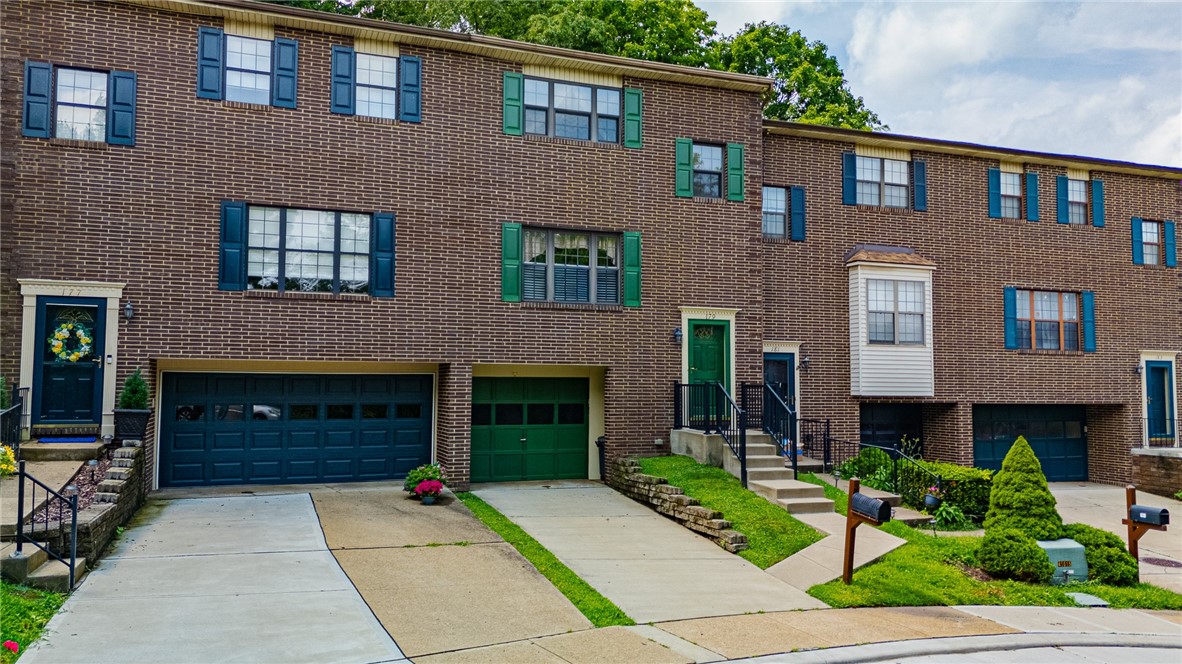179 London Towne Dr — photo 1