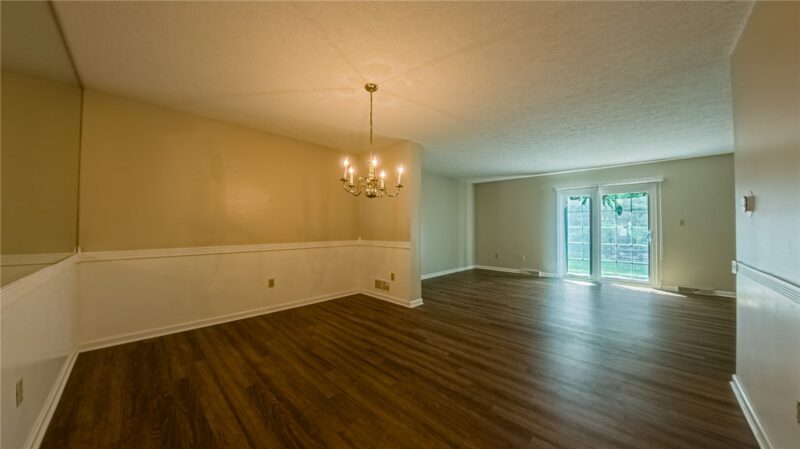 179 London Towne Dr — photo 4