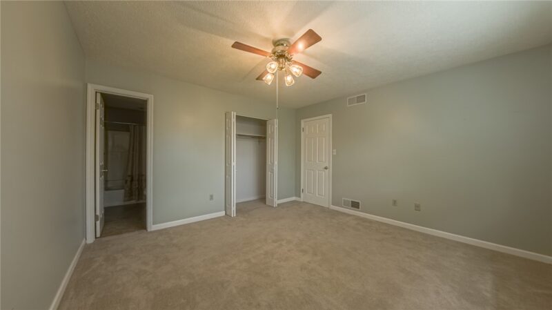 179 London Towne Dr — photo 8