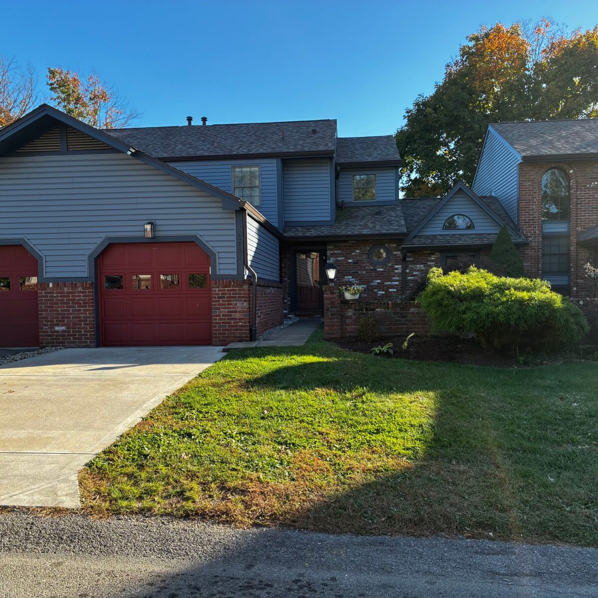 1121 Valleyview DRIVE — photo 1