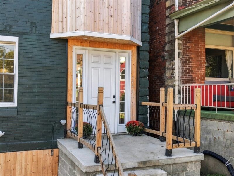 5446 Black Street — photo 2