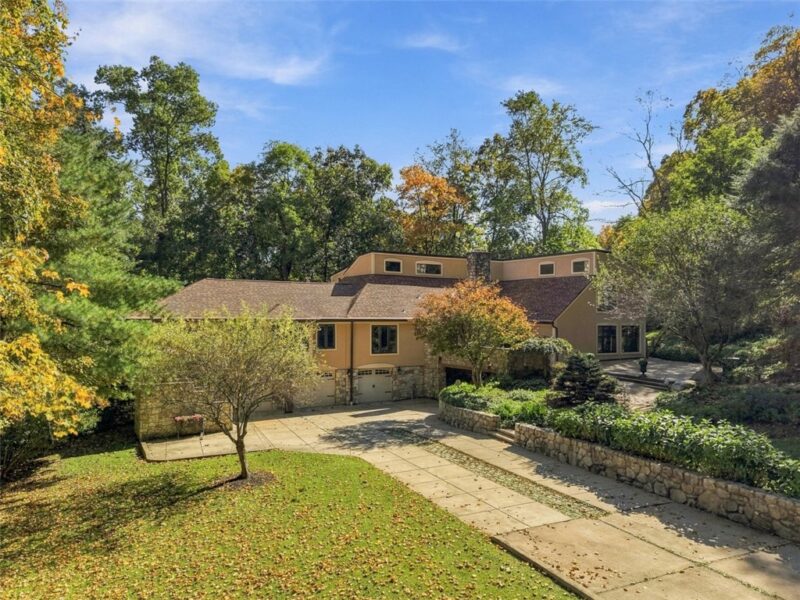337 Fox Chapel Road — photo 4