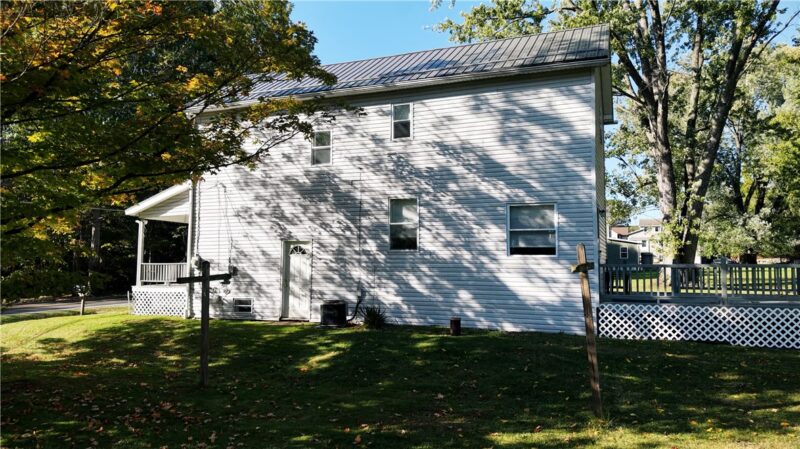 26 Mehard Ave — photo 3