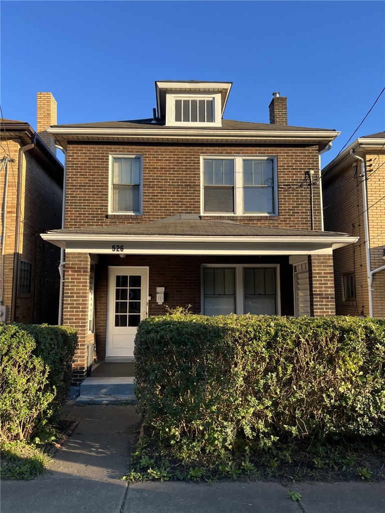 526 Ridge Ave — photo 1