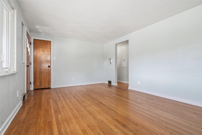 5110 Oak Rd — photo 8