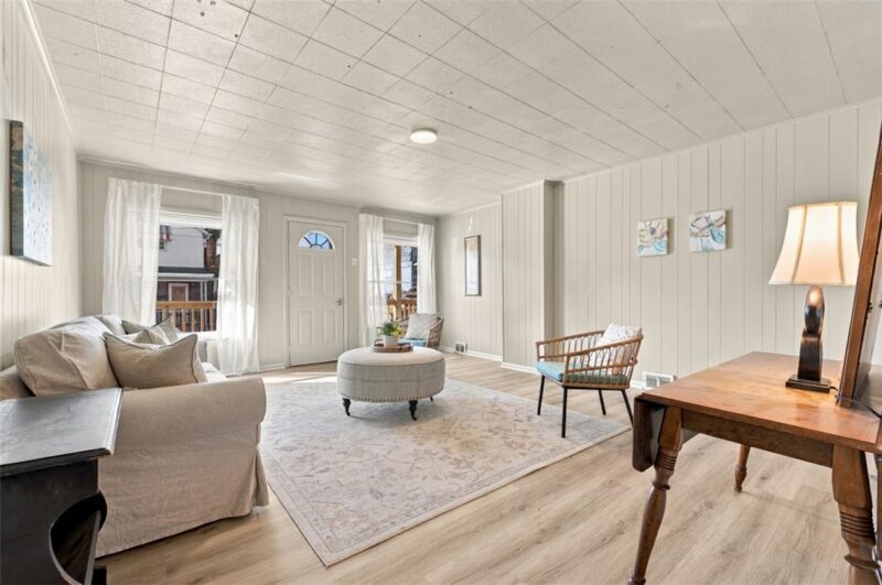 536 Castner Ave — photo 6