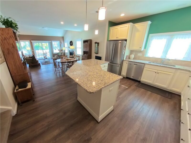 119 Summer Seat Ln — photo 2