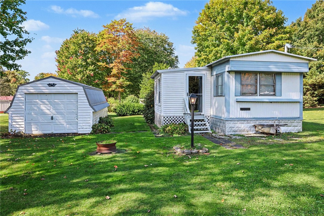14593 Ridgecrest Dr — photo 1