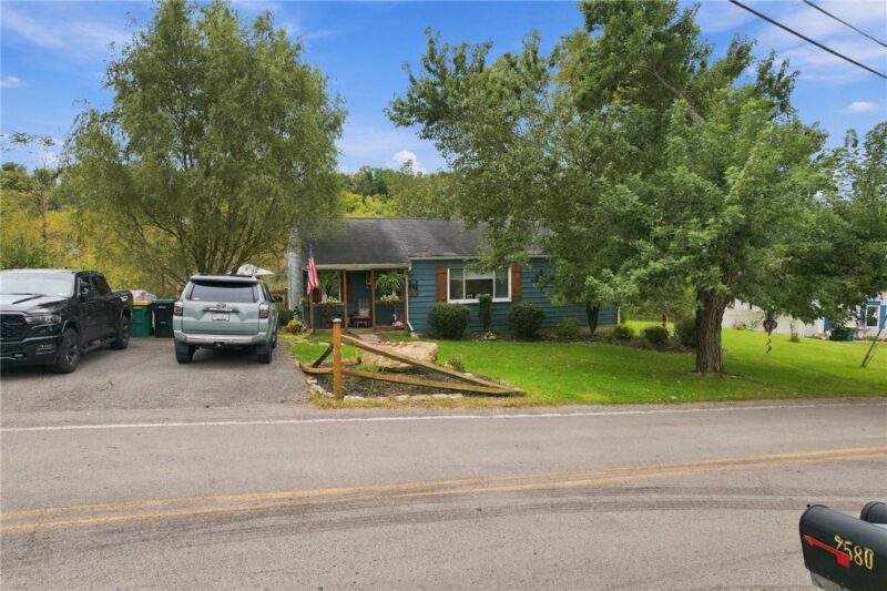 2578 Elgro Rd — photo 3