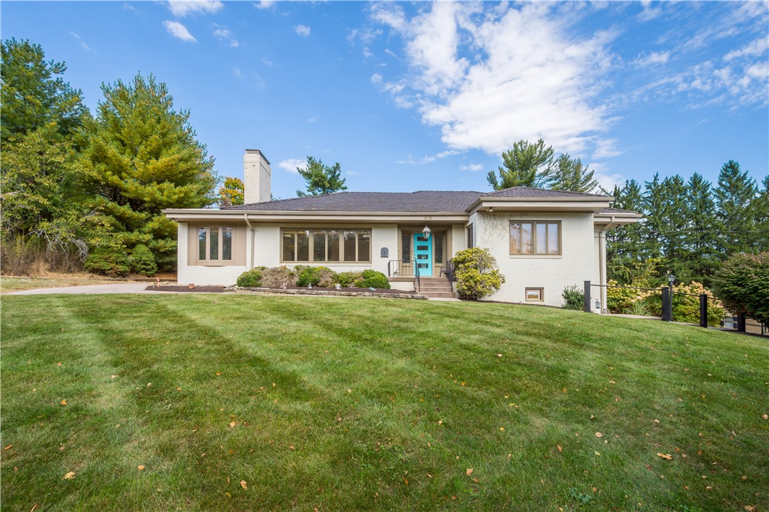 613 Glen Dr — photo 1