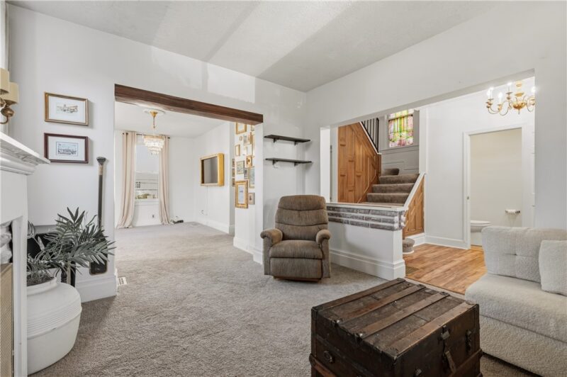 610 Ravenswood Ave — photo 7