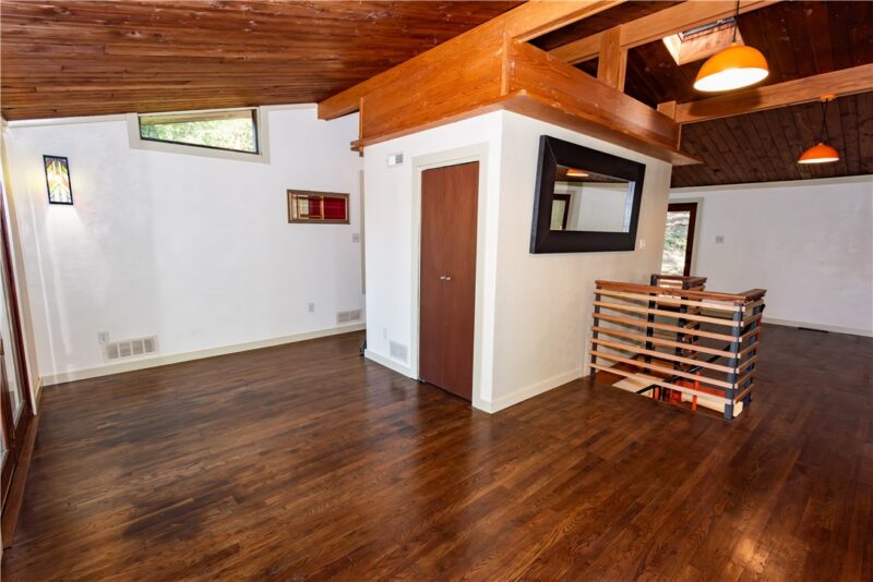 86 Butler St Ext. — photo 5