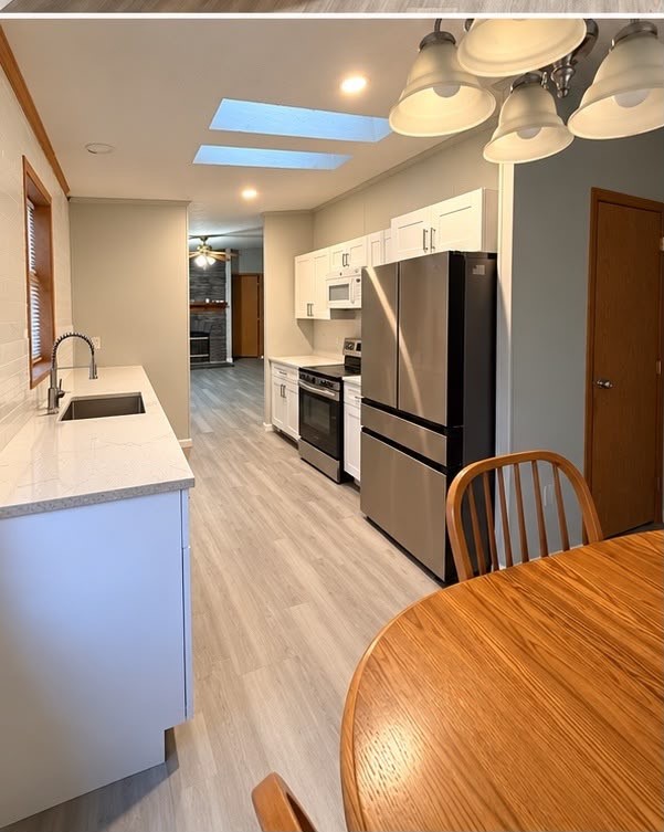 121 LOCUST STREET — photo 4
