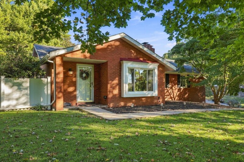 2501 Tall Timber Drive — photo 2