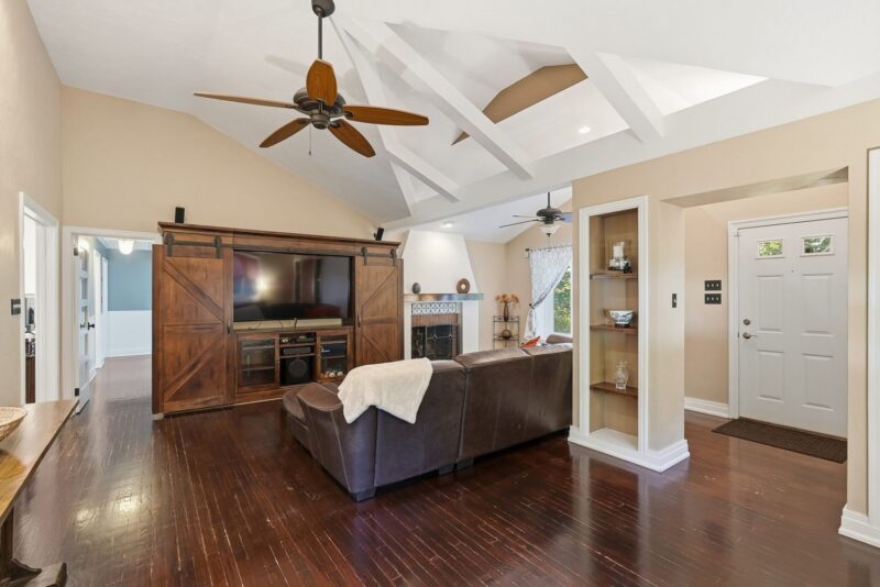 2501 Tall Timber Drive — photo 6