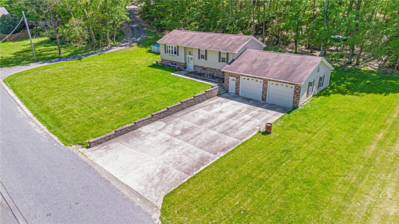 157 Oak Hill Dr — photo 2