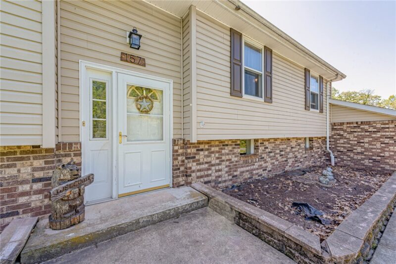 157 Oak Hill Dr — photo 3