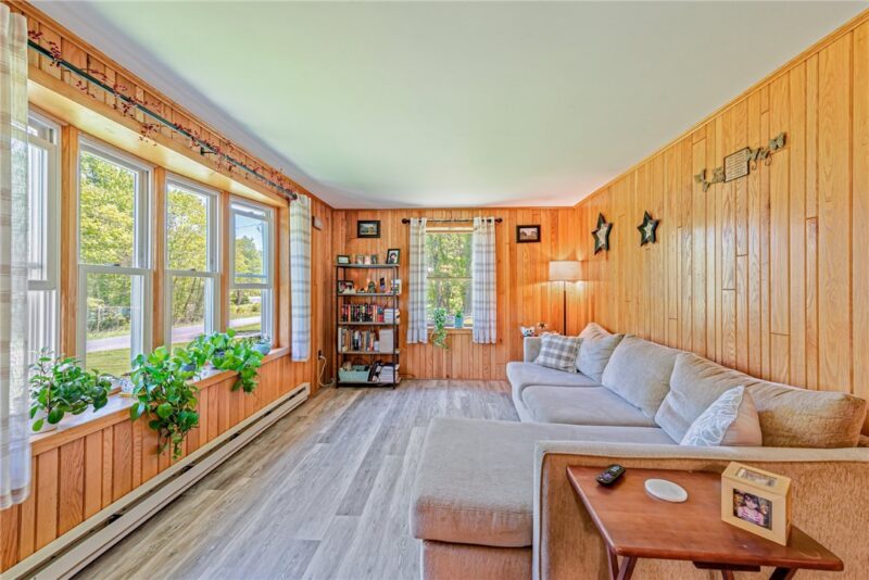 157 Oak Hill Dr — photo 8