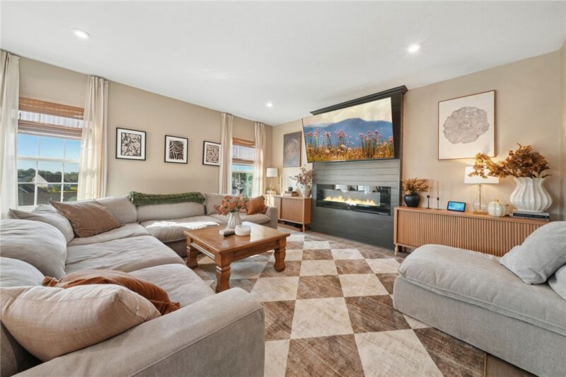 6383 Antonio Dr — photo 8