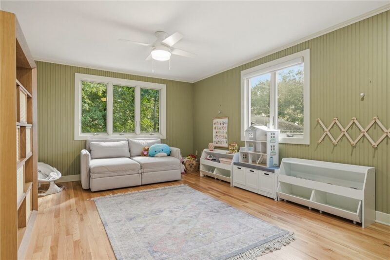 625 Glengary Dr — photo 7